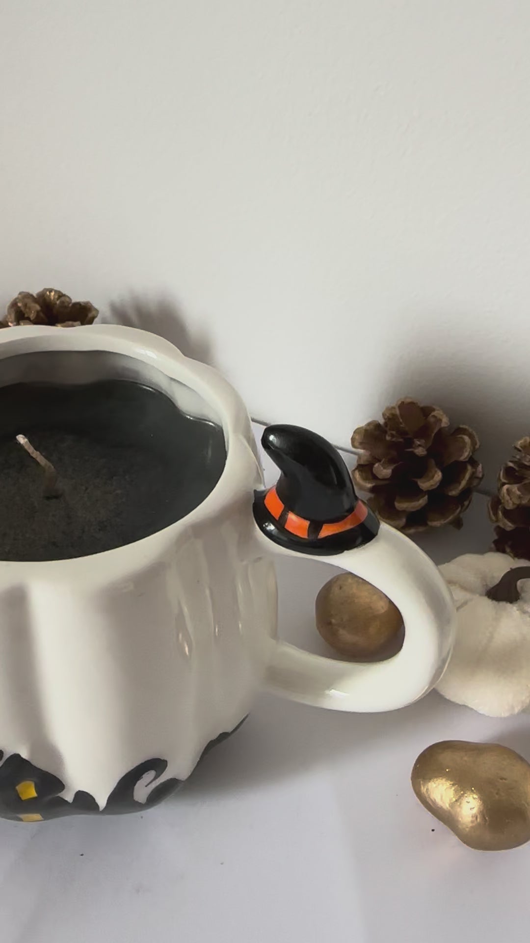 Αρωματικό κερί σόγιας Spicy Pumpkin σε κούπα Halloween